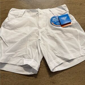 Columbia Women's Coral Point III Shorts, White, 8